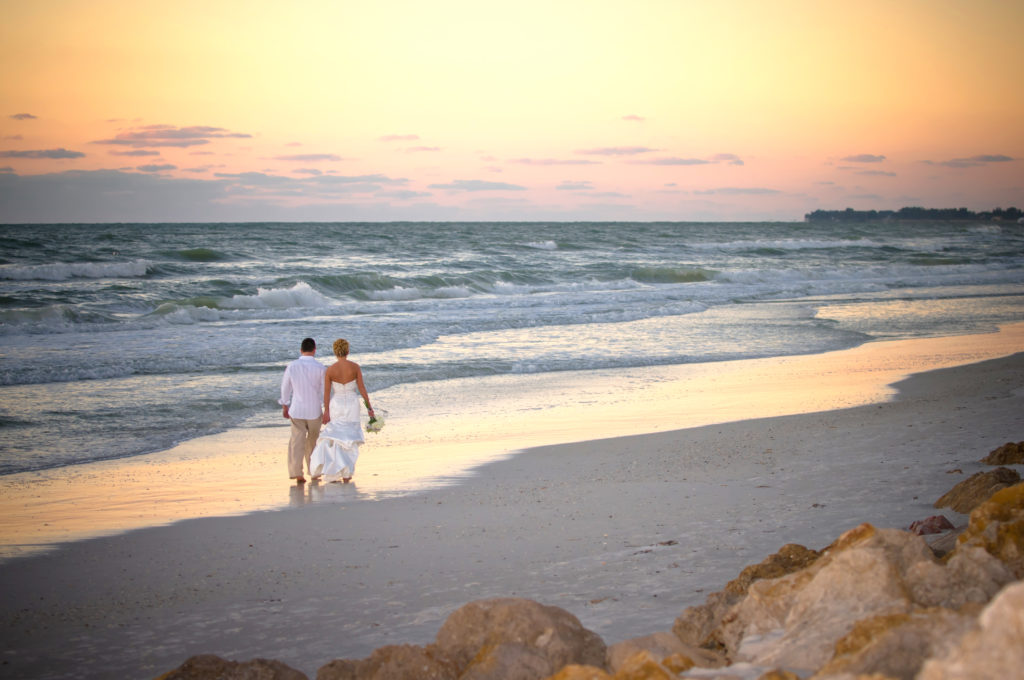 Picking The Right Florida Beach Wedding Package Anna Maria Island